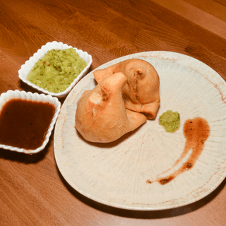 Root & Leaf Samosa